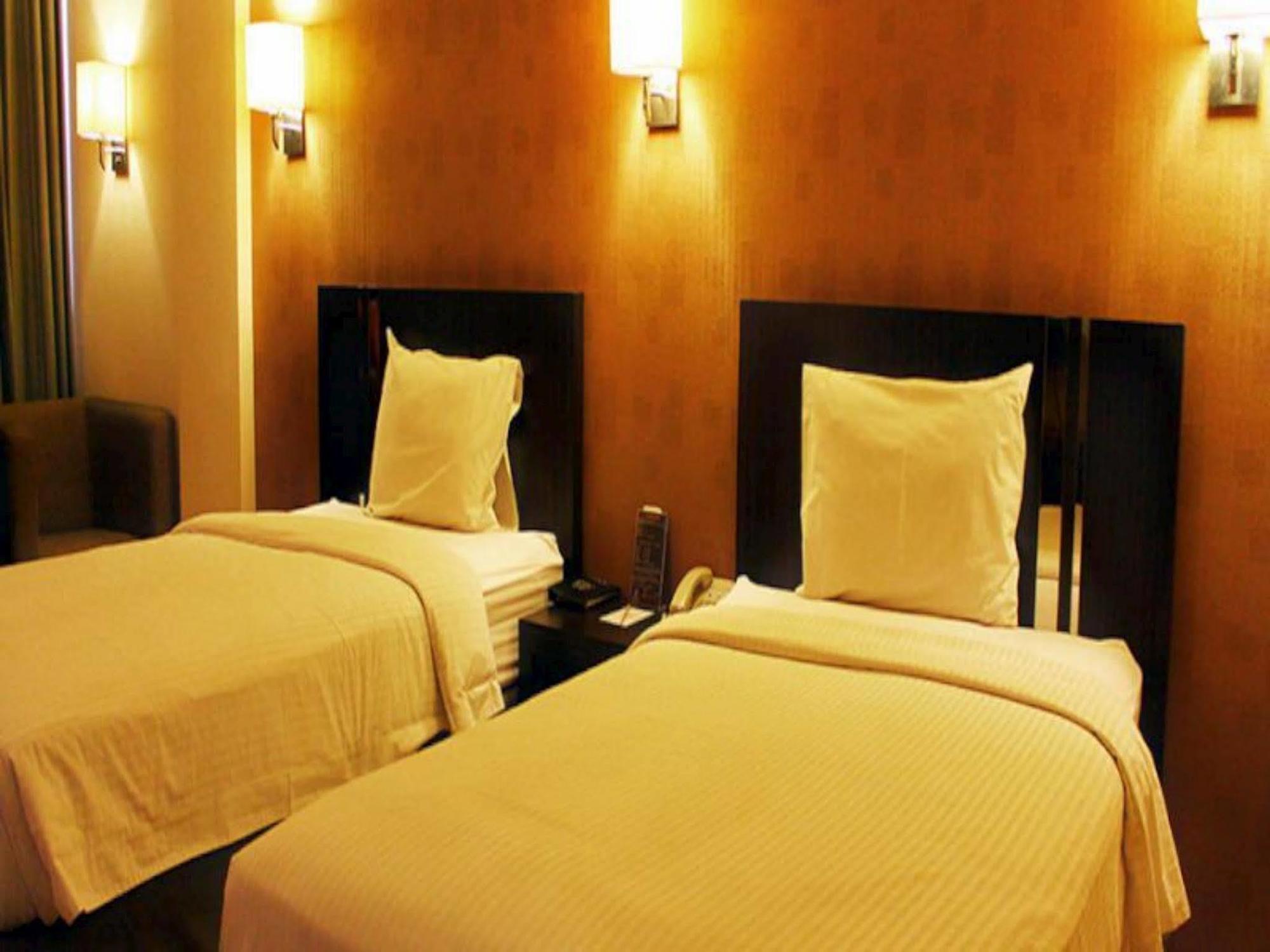 Hotel Naval Bandung Eksteriør bilde